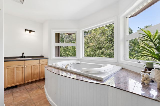 170 Old Bolton Road, Stow, MA 01775
