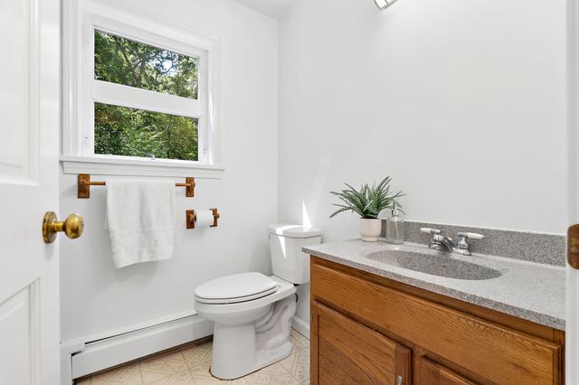 170 Old Bolton Road, Stow, MA 01775