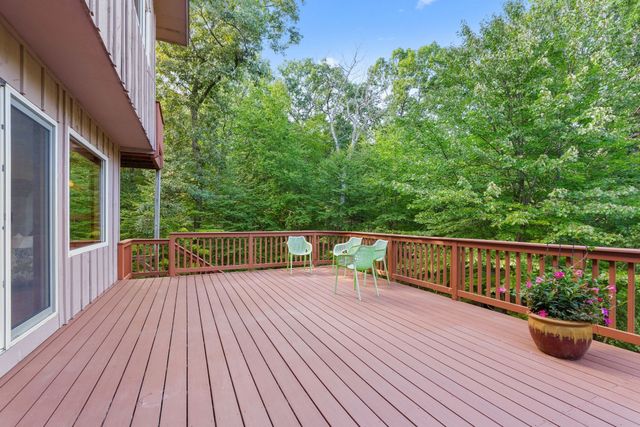 170 Old Bolton Road, Stow, MA 01775