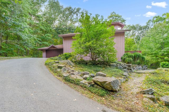 170 Old Bolton Road, Stow, MA 01775