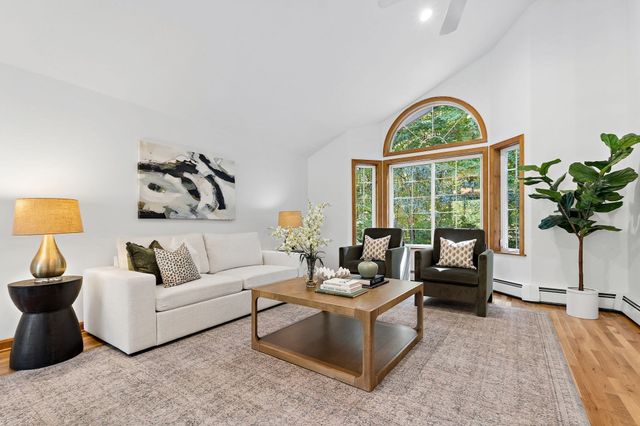 170 Old Bolton Road, Stow, MA 01775