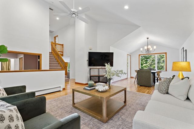 170 Old Bolton Road, Stow, MA 01775