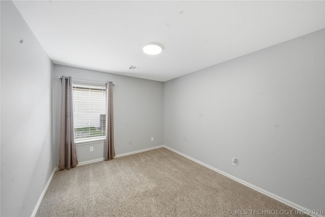 1124 W Fargo Drive, Broken Arrow, OK 74012