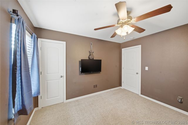 1124 W Fargo Drive, Broken Arrow, OK 74012