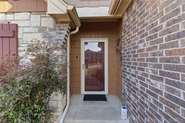 1124 W Fargo Drive, Broken Arrow, OK 74012