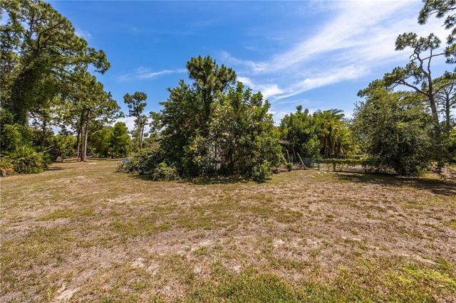 13746 Brynwood LN, Fort Myers, FL 33912