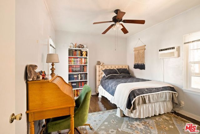 4253 Franklin Avenue, Los Angeles, CA 90027