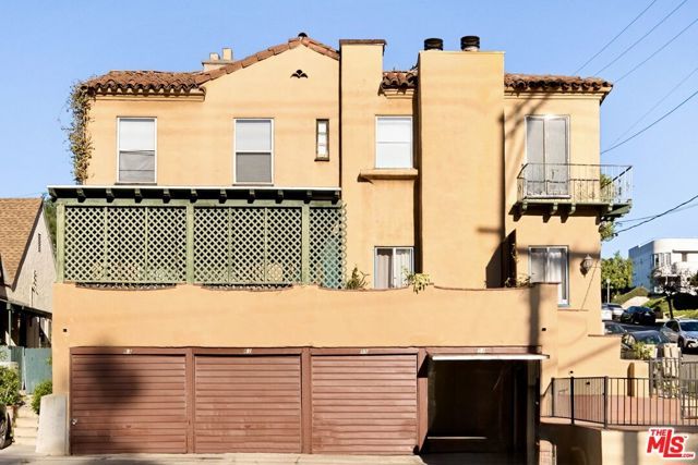 4253 Franklin Avenue, Los Angeles, CA 90027