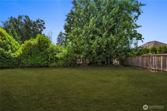 2706 S 276th Place, Federal Way, WA 98003