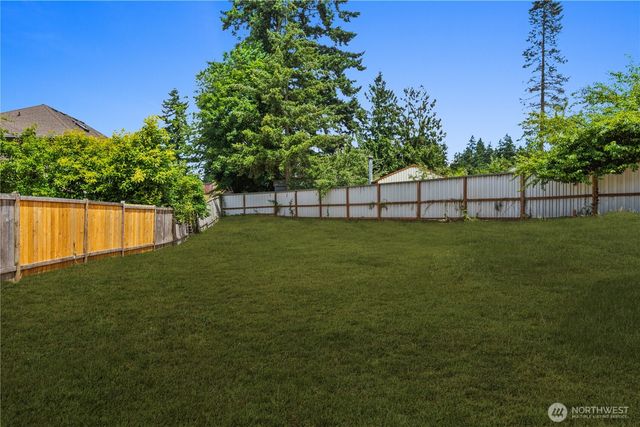 2706 S 276th Place, Federal Way, WA 98003