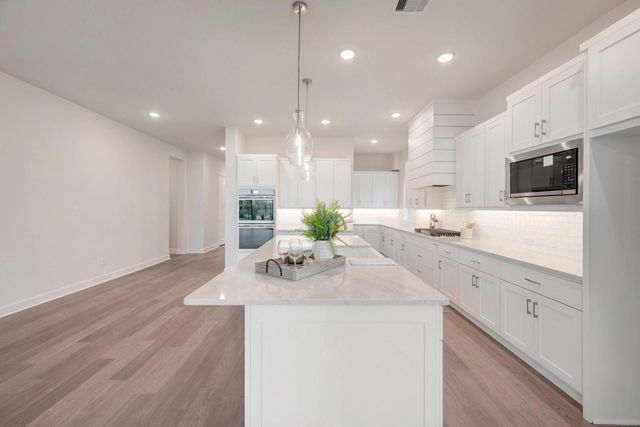 31534 Bluebell Avenue, Fulshear, TX 77423