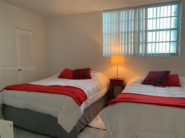 3901 S Ocean Dr 12V, Hollywood, FL 33019