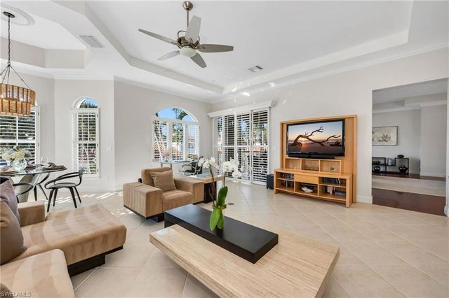2375 TERRA VERDE LN, Naples, FL 34105