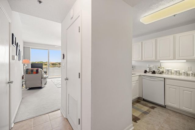 321 Bream Avenue 508, Fort Walton Beach, FL 32548