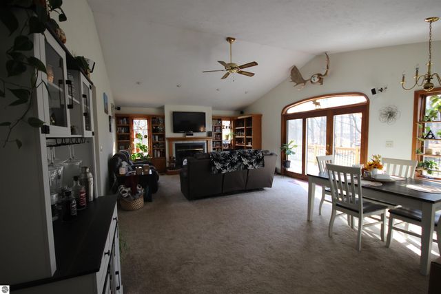 5645 Tilton Road, Traverse City, MI 49684