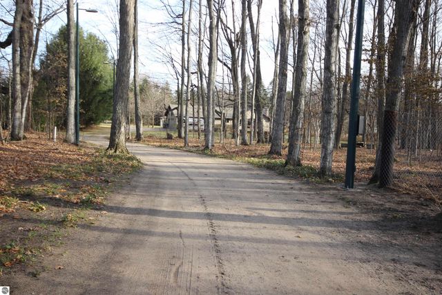 5645 Tilton Road, Traverse City, MI 49684