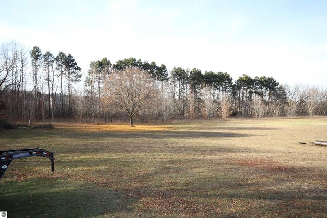 5645 Tilton Road, Traverse City, MI 49684