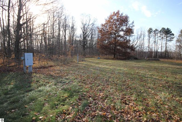 5645 Tilton Road, Traverse City, MI 49684