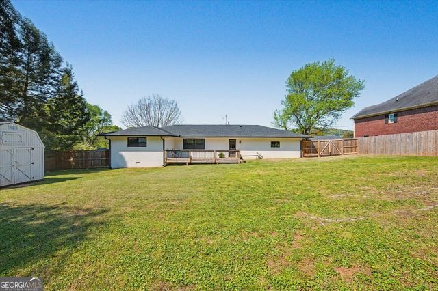 17 Crestwood Road, Cartersville, GA 30121