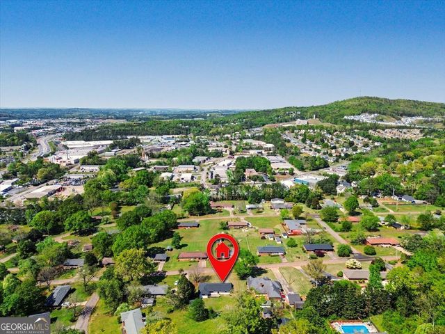 17 Crestwood Road, Cartersville, GA 30121