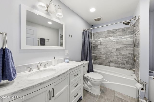67 London Road, Brick, NJ 08723