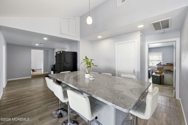 67 London Road, Brick, NJ 08723