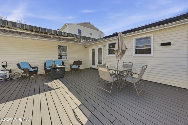 67 London Road, Brick, NJ 08723