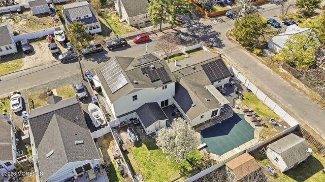 67 London Road, Brick, NJ 08723