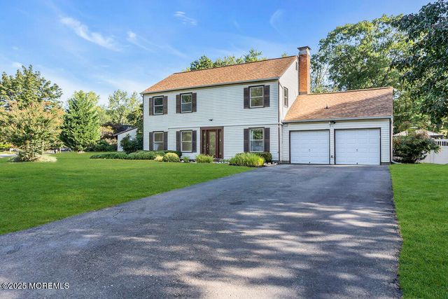 34 Birmingham Drive, Jackson, NJ 08527