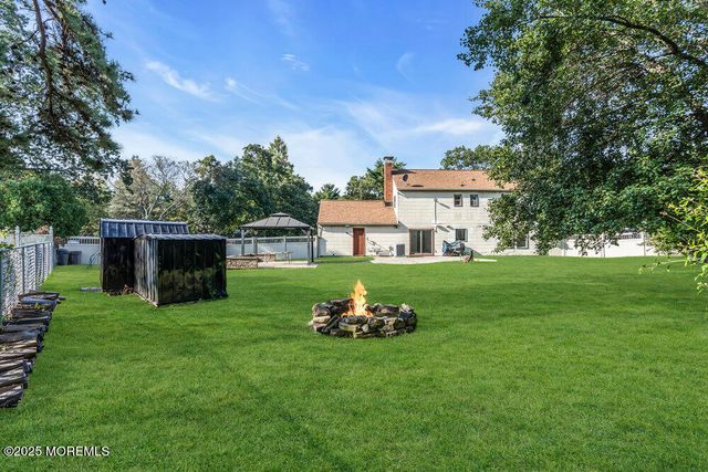 34 Birmingham Drive, Jackson, NJ 08527