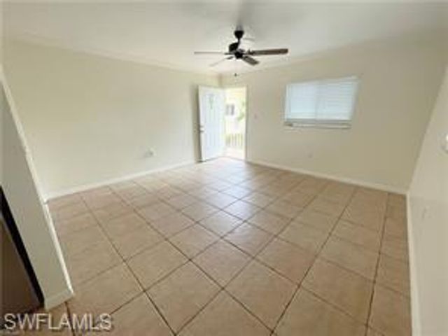 8162 Country RD 201, Fort Myers, FL 33919