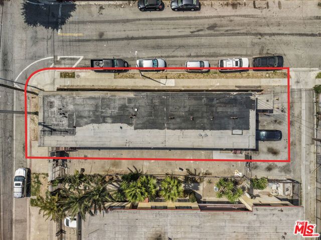 7427 S Figueroa Street, Los Angeles, CA 90003