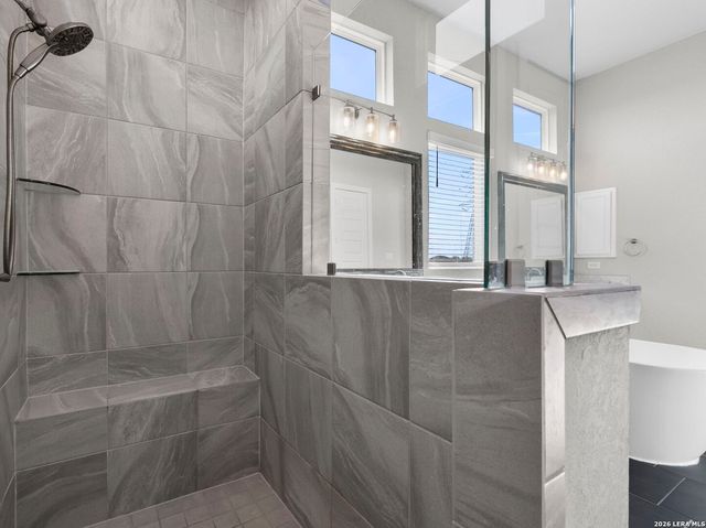 3314 Jons Way, Marion, TX 78124