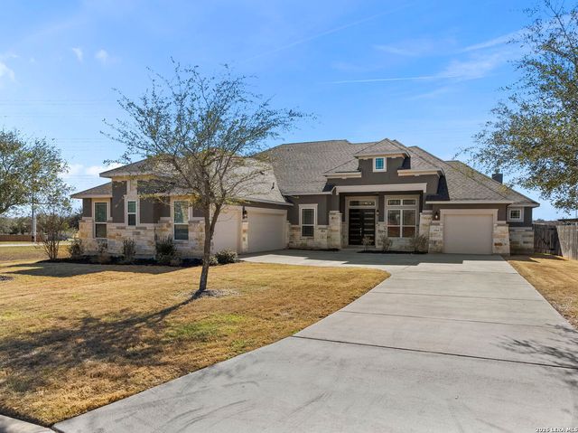 3314 Jons Way, Marion, TX 78124