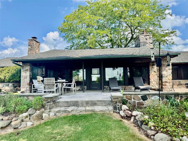 2250 E Dryden Road, Metamora Township, MI 48455