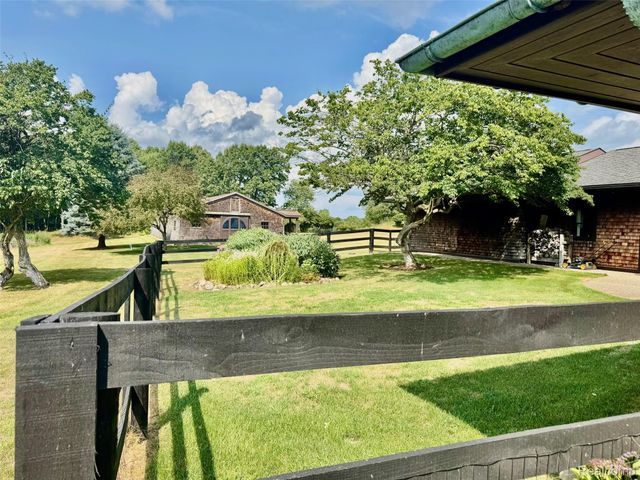 2250 E Dryden Road, Metamora Township, MI 48455