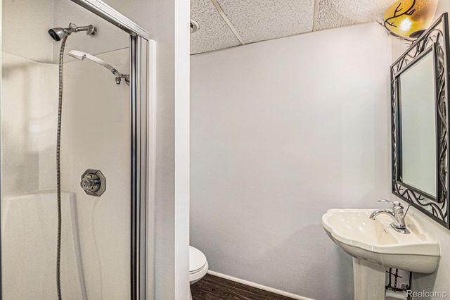 2250 E Dryden Road, Metamora Township, MI 48455