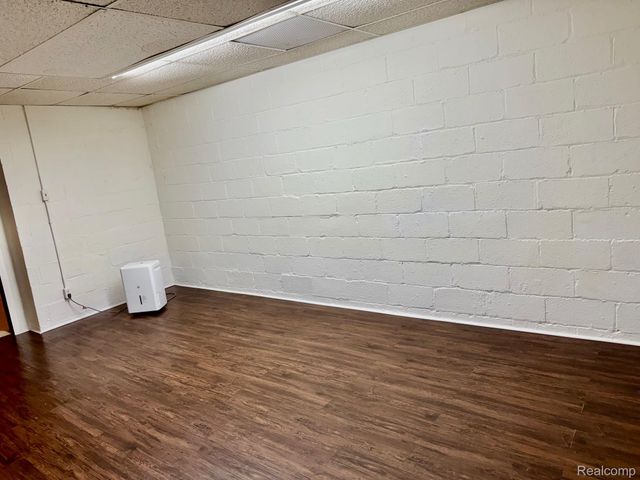 2250 E Dryden Road, Metamora Township, MI 48455