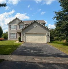 607 Searl Street, Plano, IL 60545