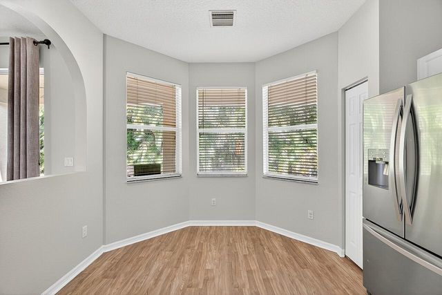 313 SW Perdido Key Street, Port St Lucie, FL 34986