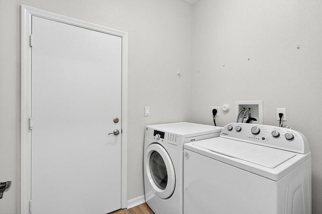 313 SW Perdido Key Street, Port St Lucie, FL 34986