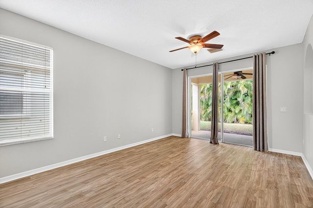 313 SW Perdido Key Street, Port St Lucie, FL 34986