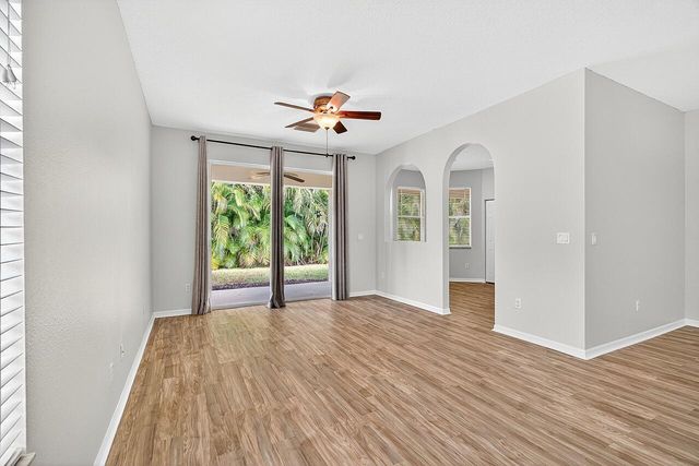 313 SW Perdido Key Street, Port St Lucie, FL 34986