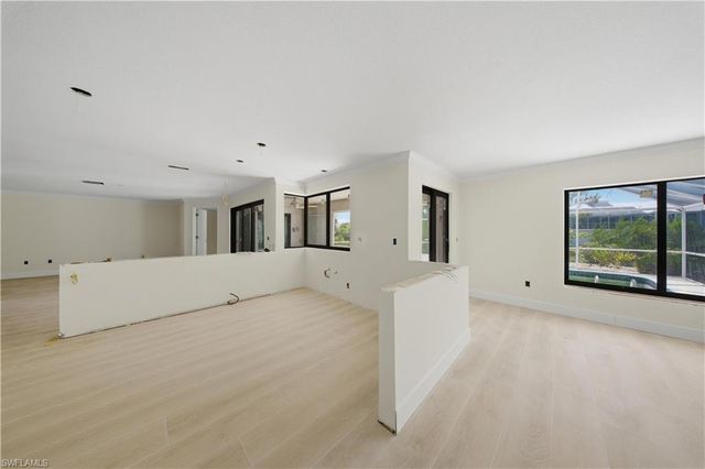 1323 Par View DR, Sanibel, FL 33957