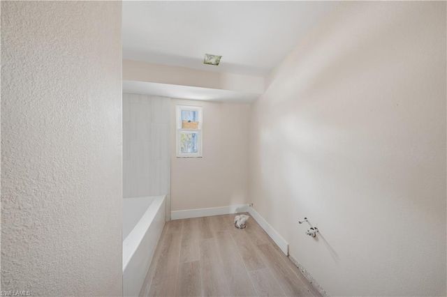 1323 Par View DR, Sanibel, FL 33957