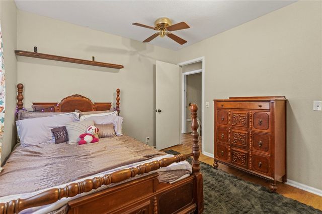 702 E Arlington Avenue, Weatherford, OK 73096