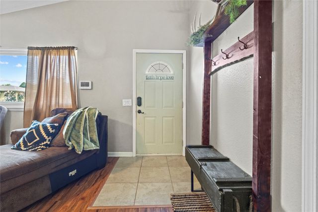 702 E Arlington Avenue, Weatherford, OK 73096