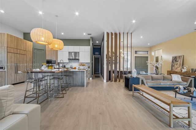 5000 SW 159th Ave, Southwest Ranches, FL 33331