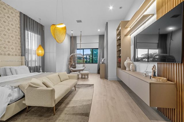 5000 SW 159th Ave, Southwest Ranches, FL 33331