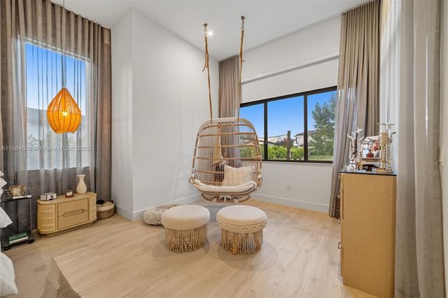 5000 SW 159th Ave, Southwest Ranches, FL 33331